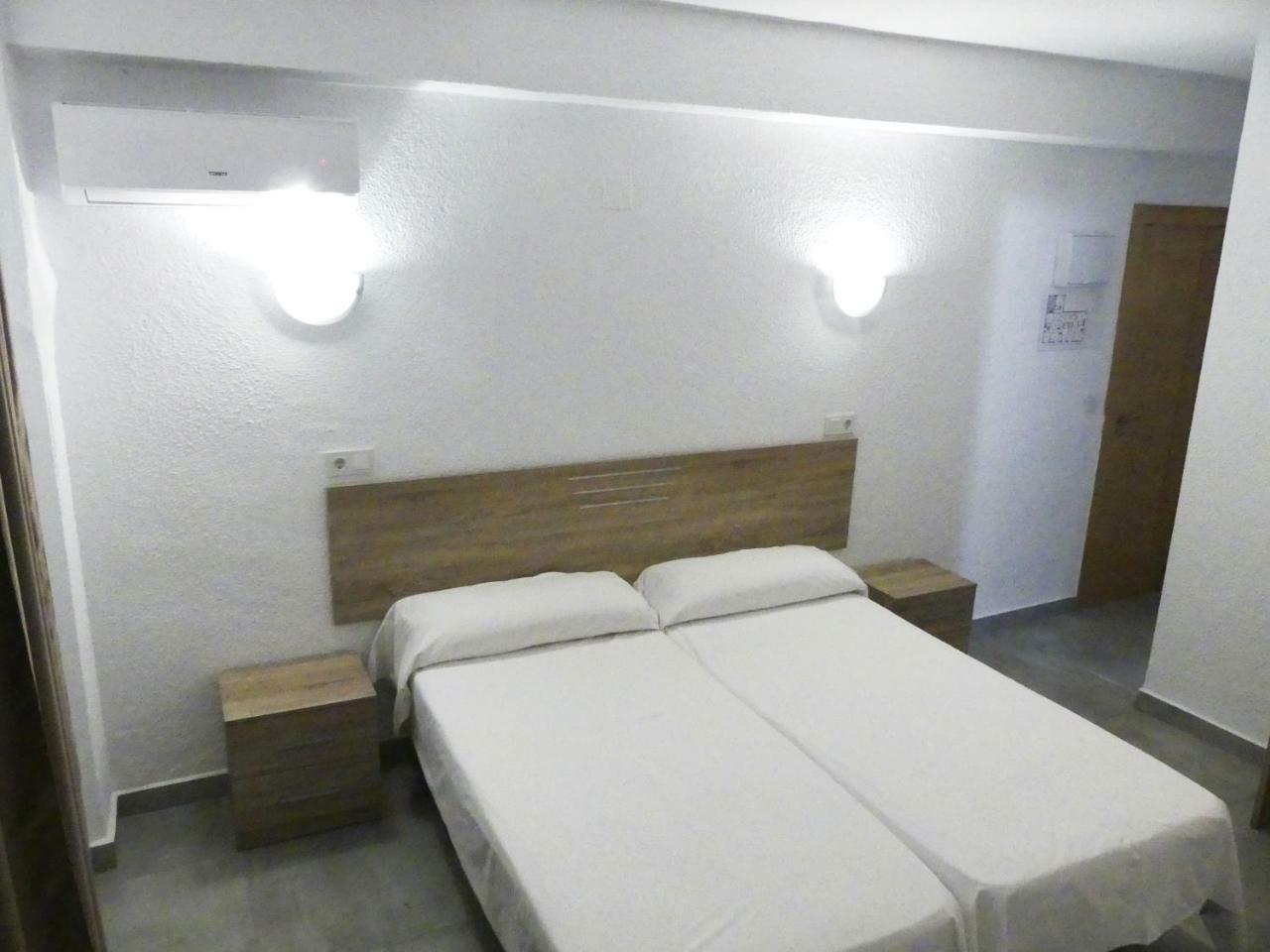 Benidorm City Centre Bilik gambar